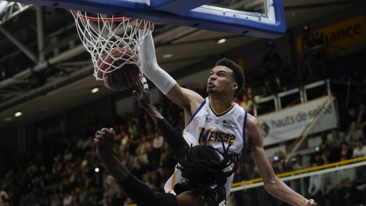 SI:AM | Welcome to San Antonio, Victor