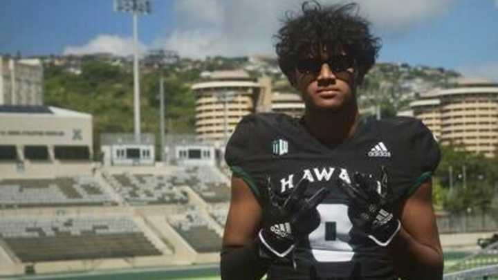 We've Heard This Before: UW Offers Another Lefty Quarterback