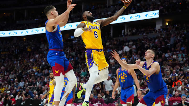 Lakers News: LeBron James Applauds Nuggets After WCF Series Sweep Lakers News: LeBron James Applauds Nuggets After WCF Series Sweep