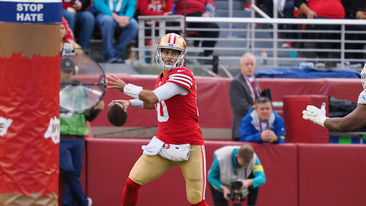 Rob Gronkowski Believes Garoppolo is 'Great Fit' in LV