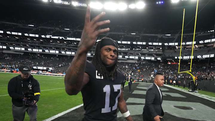 Davante Adams Will Face Tough CB Competition in 2023