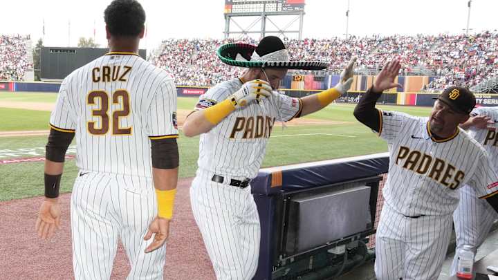 Padres News: Veteran Catcher Opts Out of Deal With Friars, Heads Back to Free Agency Padres News: Veteran Catcher Opts Out of Deal With Friars, Heads Back to Free Agency