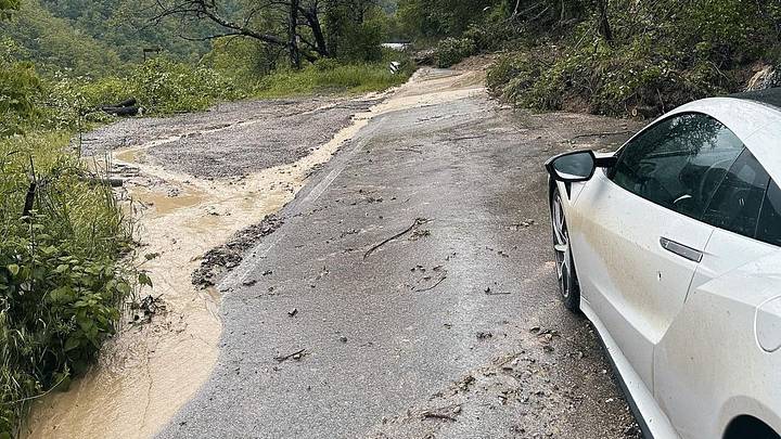 F1 Driver Caught In Emilia Romagna Flooding - McLaren Team Saves The Day