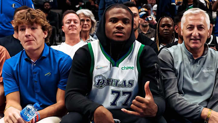 Cowboys’ Micah Parsons Fires Back at NBA Fandom Critics