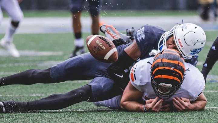 Junior College DB Sione Laulea Earns Offer From UCLA Football Junior College DB Sione Laulea Earns Offer From UCLA Football