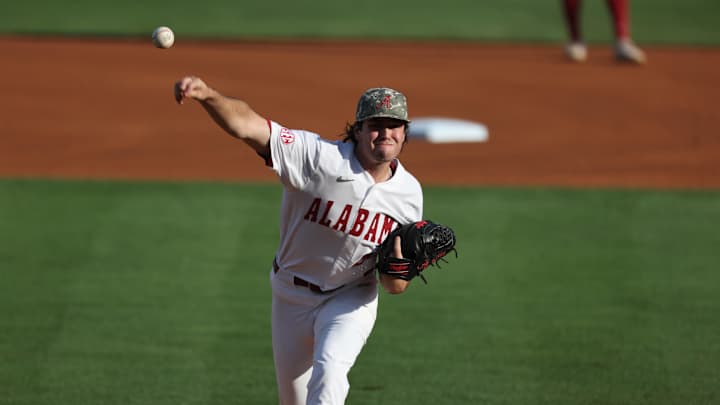Holman’s Dominant Start Leads Alabama Baseball Past Ole Miss in Game 1