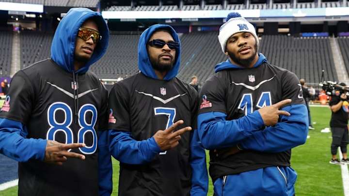 Cowboys $110 Million Per Year to Keep 4 Stars: 'Doable' - But Is It Right Move? Cowboys $110 Million Per Year to Keep 4 Stars: 'Doable' - But Is It Right Move?