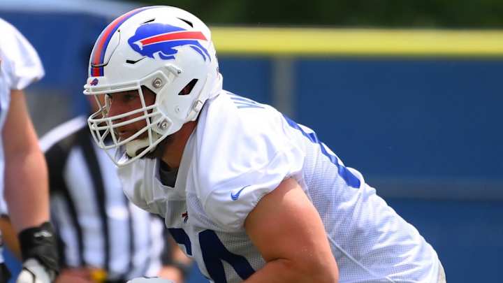 Raiders Add Durable Free Agent G Greg Van Roten