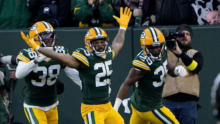 While Rivals Spent, Packers Pinched Pennies