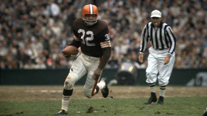 Sports World Paying Tribute to NFL Great Jim Brown