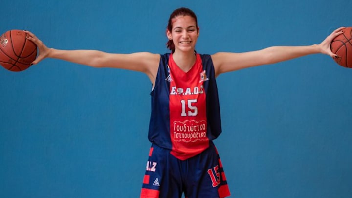 Mar Triantafylli Signs With Syracuse Women's Basketball