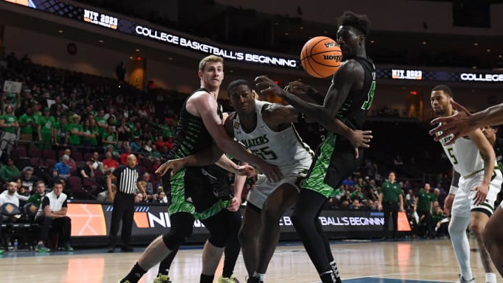 One Huge Transfer on Duke Basketball's Radar Commits Elsewhere