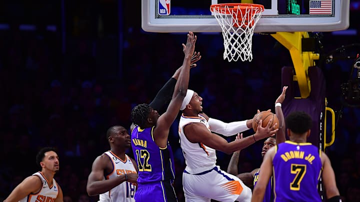 Top Lakers Free Agent Target Inking Deal with Western Conference Contender