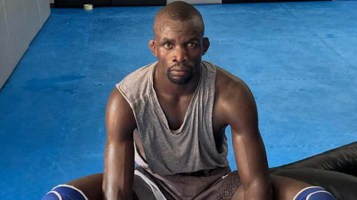 Fighting for Change: UFC Star Auctions Fight Gear to Bring Clean Water to Zimbabwe