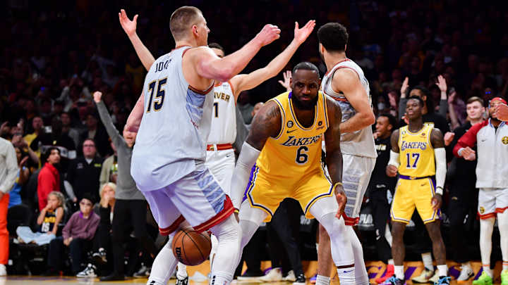 Nuggets Locked Down LeBron James on Lakers’ Final Lackluster Possession Nuggets Locked Down LeBron James on Lakers’ Final Lackluster Possession