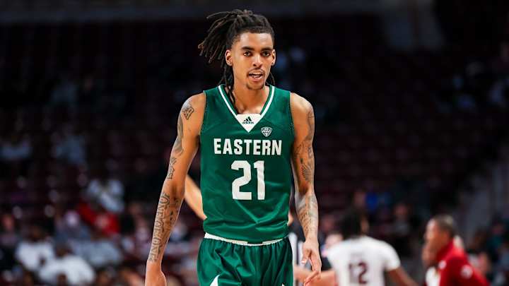 Hornets' Larry Jordan is Reportedly a 'Big Emoni Bates Fan'