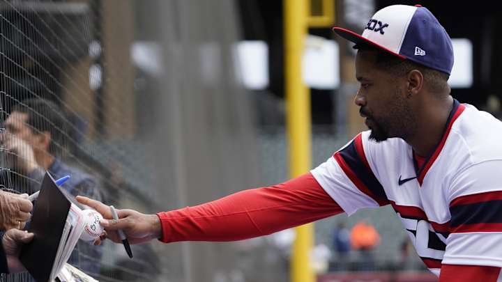 Chicago White Sox' Eloy Jimenez Ready For Rehab Assignment Chicago White Sox' Eloy Jimenez Ready For Rehab Assignment