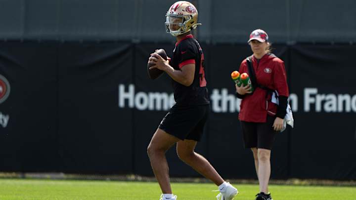49ers Position Battles Begin at OTAs: Offense