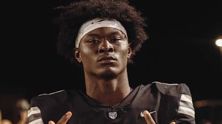 Elite 2025 QB Antwann Hill Sets LSU Visit