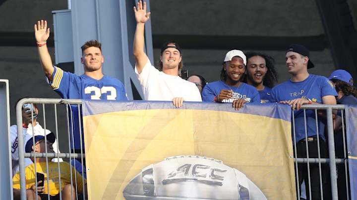 Kenny Pickett Expects Big Things from Pitt Football in 2023