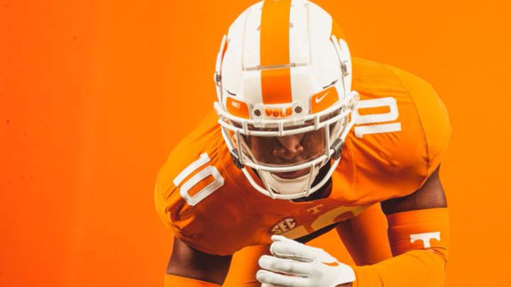 Four-Star DE Amaris Williams Narrows Recruitment, Includes Vols