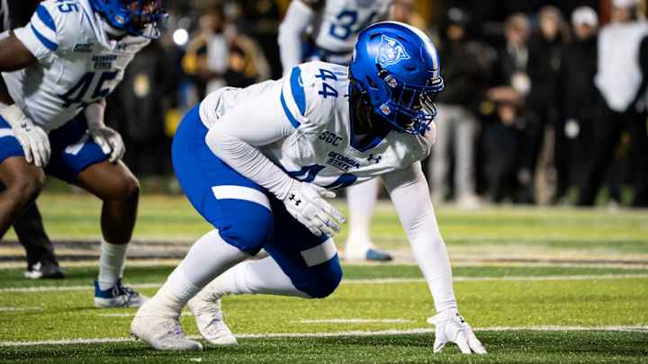 Georgia State Transfer DL Jeffery Clark Commits to Louisville Georgia State Transfer DL Jeffery Clark Commits to Louisville