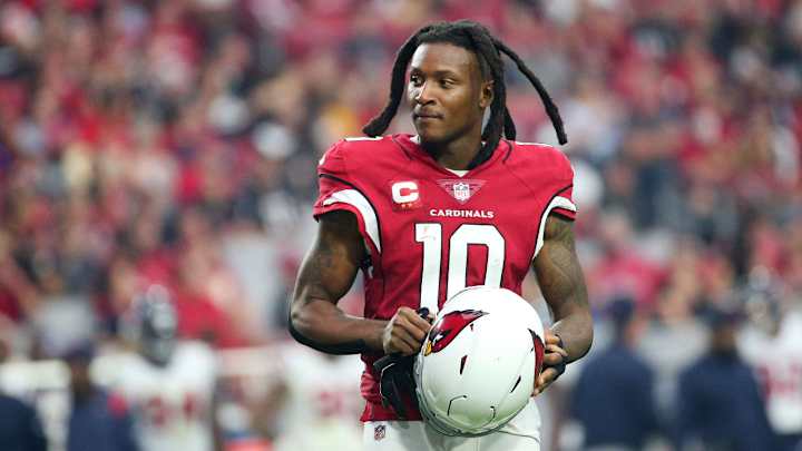 Should the 49ers Sign DeAndre Hopkins?