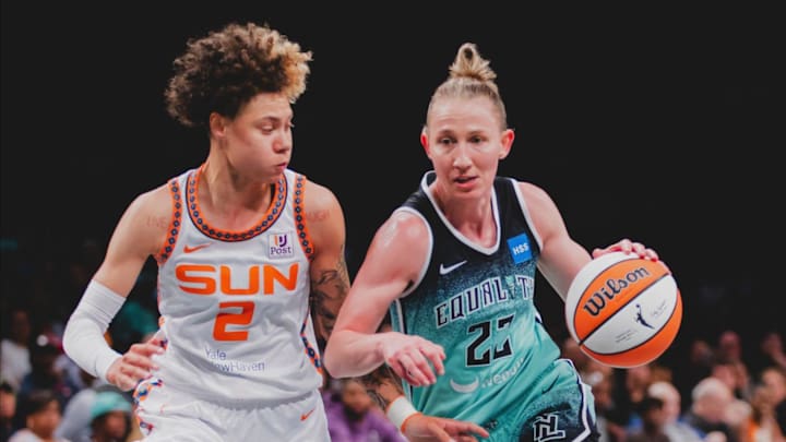 Stewart, Vandersloot Dim Sun, Guide Liberty to 2nd Win