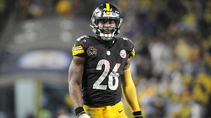 Le’Veon Bell Claims He Smoked Marijuana Before NFL Games