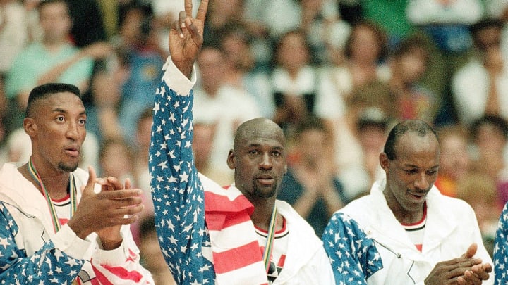 Karl Malone Earns $5 Million Selling Jordan, Bird Dream Team Memorabilia