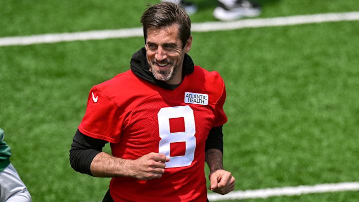 Aaron Rodgers Says Jets’ Wilson, Gardner Could Become Best WR, CB in NFL