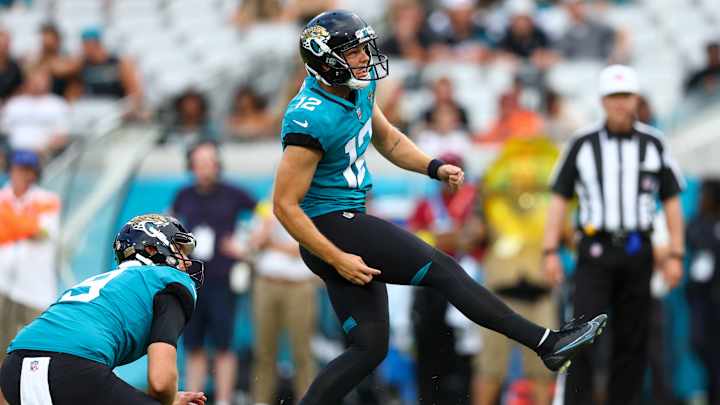 Report: Broncos Sign K Elliott Fry