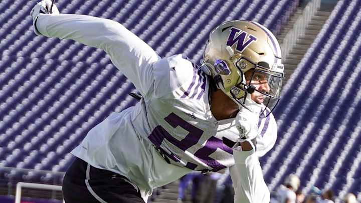 Husky Roster Review: Visiting the Corner of First and Jackson Husky Roster Review: Visiting the Corner of First and Jackson