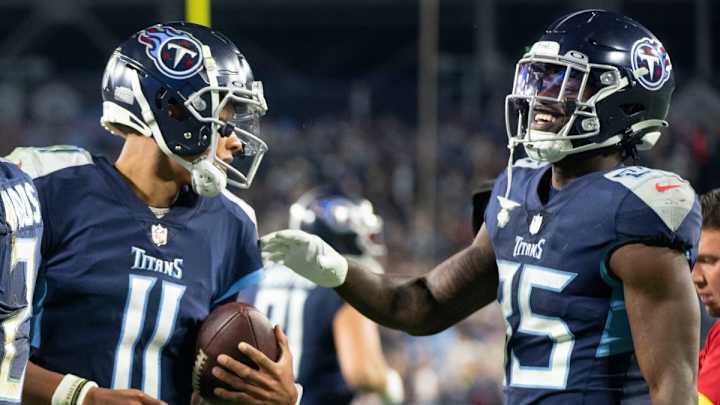 Titans Coach Tony Dews May Disapprove, but Titans Need More of What Chig Okonkwo Brings