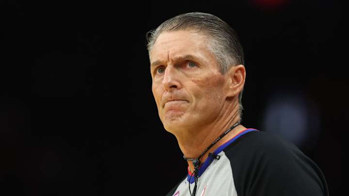 Scott Foster, Tony Brothers Among Referees Assigned to NBA Finals