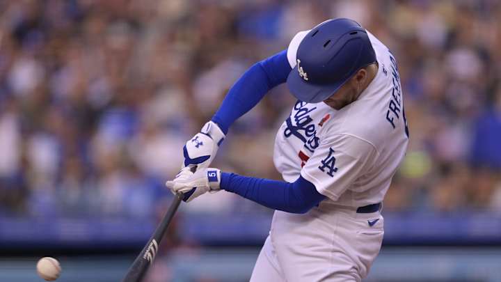 Former Dodgers Infielder Shouts Out Freddie Freeman as 'Best Hitter in Baseball'