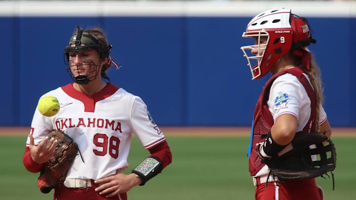 WCWS Photo Gallery: Oklahoma-Stanford