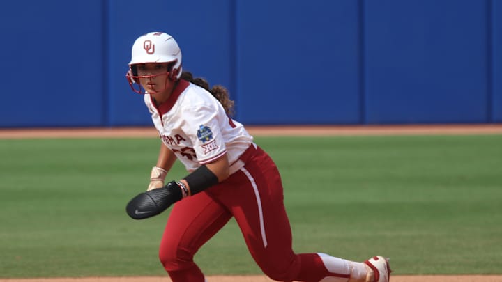 OU Softball: No. 1 Oklahoma Stays Perfect Against McNeese State