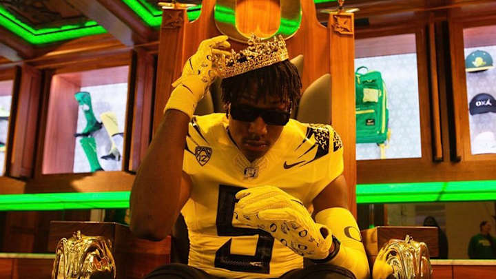 4-Star Edge Rusher Zina Umeozulu Places Oregon in Top Schools