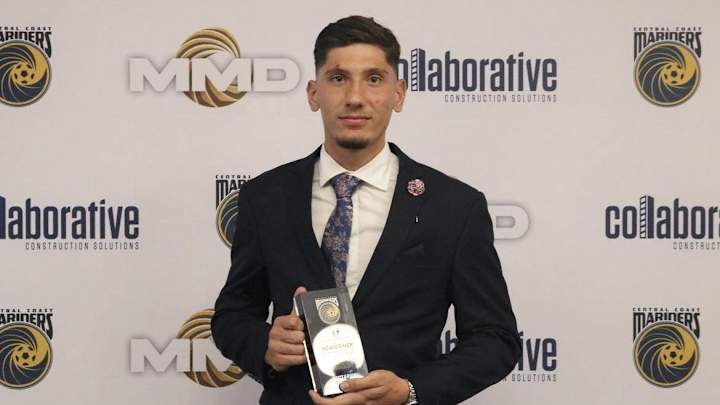 Nectarios Triantis Lá Chắn Người Úc Ở Hàng Thủ - Hành Trình Của Một Ngôi Sao Phòng Ngự