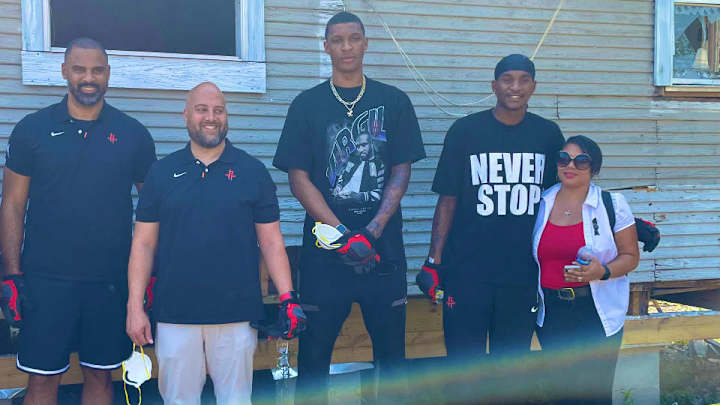 Rockets Hold Company-Wide Day Of Service At Freedmen's Town Rockets Hold Company-Wide Day Of Service At Freedmen's Town