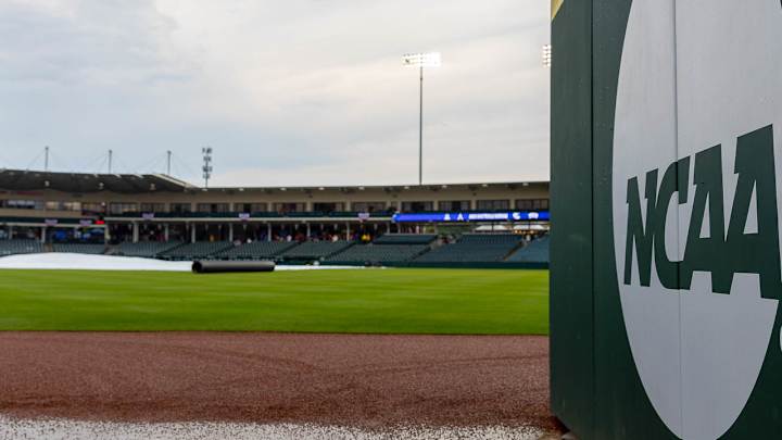 Razorbacks-TCU Game Postponed Due to Weather