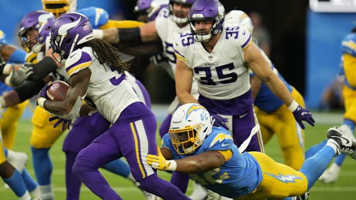 Chargers News: LA's Top RB Target Set to Hit Free Agency