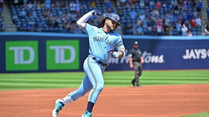 Toronto Blue Jays' Bo Bichette Putting Up Absurd Stats to Start 2023 Season