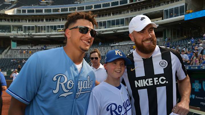Kansas City Royals Promote Chiefs Night at Kauffman Stadium