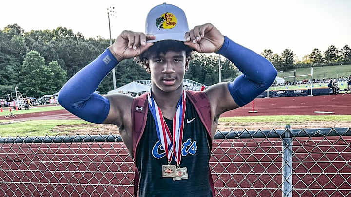 Versatile Athlete From SEC Country Puts Michigan In Top Group