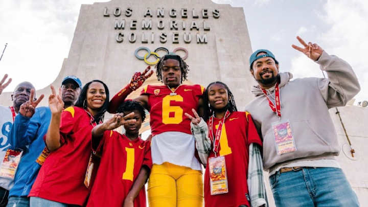 Recruiting: USC and Clemson named 'big winners of first June official visit weekend'