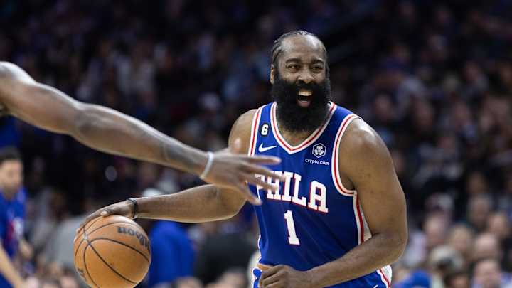 Stay Or Go: Predicting Future of 76ers' Free Agents