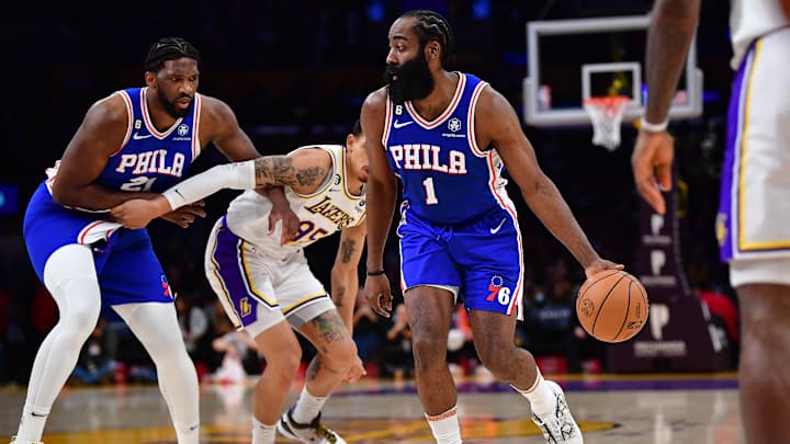 Lakers Rumors: Writer Links Former MVP Free Agent to LA as Surprise Landing Spot Lakers Rumors: Writer Links Former MVP Free Agent to LA as Surprise Landing Spot