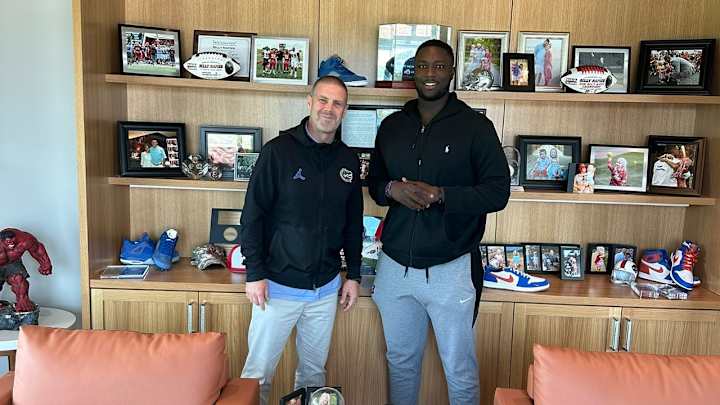 Gators Crack Top 3 for Fast Rising OT Ory Williams Following Official Visit